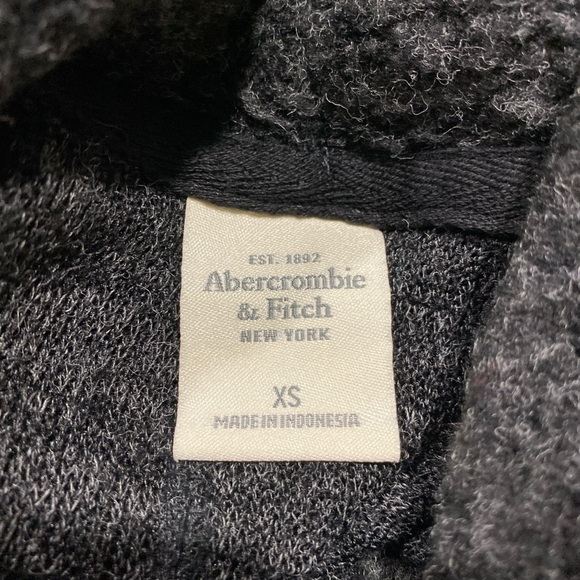 NWT Abercrombie & Fitch Grey Cowlneck Tunic Sweater, Size XS - Picture 5 of 7